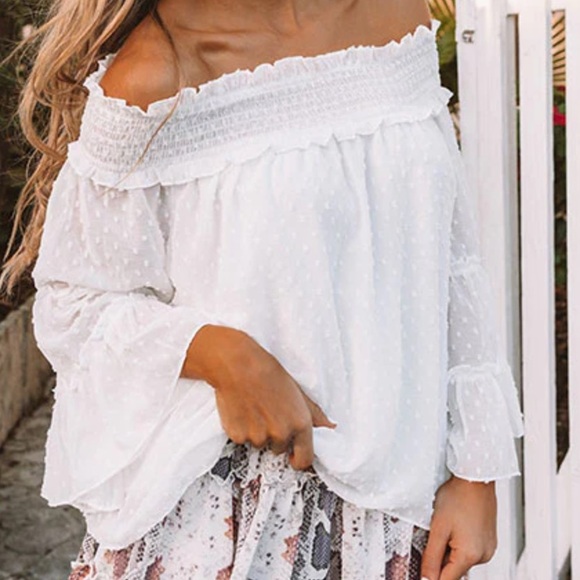 Kori Tops - Kori White Textured Blouse size XL impressions online boutique